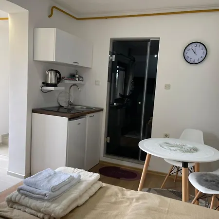 Apartment Sedrenik